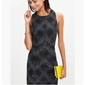 Banana Republic wool blend textured black gray plaid lined sheath dress